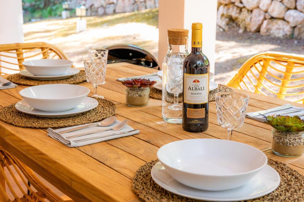 The Lovely Botana 1 Cala de Sant Vicenc 外观 照片